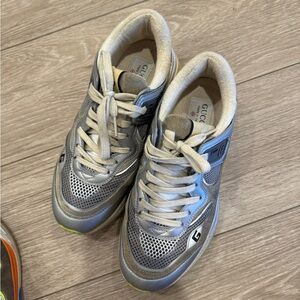 Gucci sneaker. Size38.5